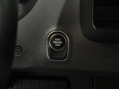 Used 2022 Mercedes-Benz Sprinter 2500 image 14