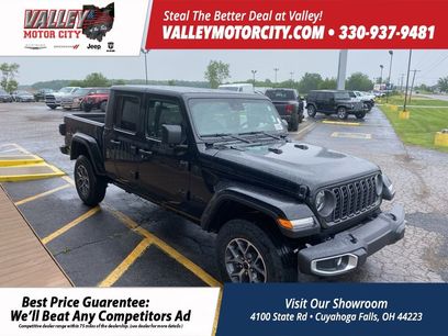 New 2025 Jeep Gladiator Sport