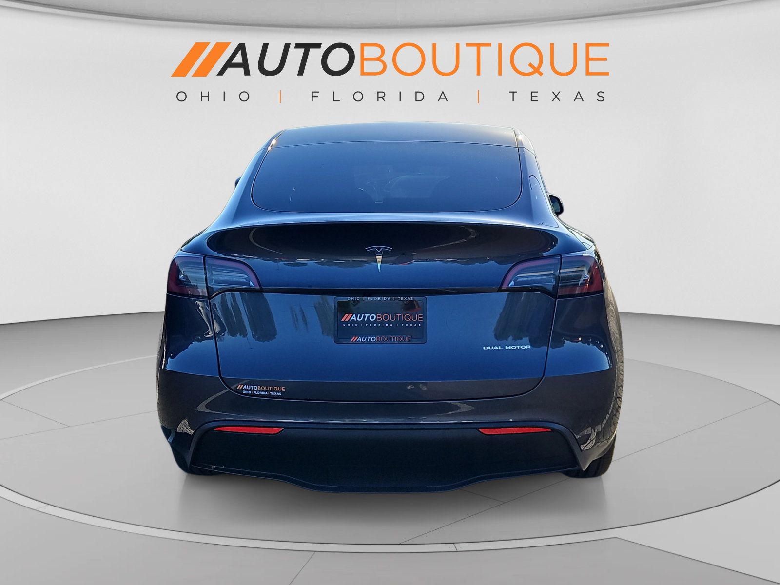 Used 2023 Tesla Model Y Long Range AWD/4WD image 4