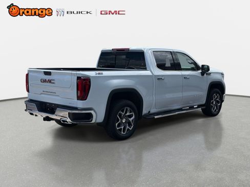 New 2026 GMC Sierra 1500 SLT w/ SLT Premium Package AWD/4WD image 3