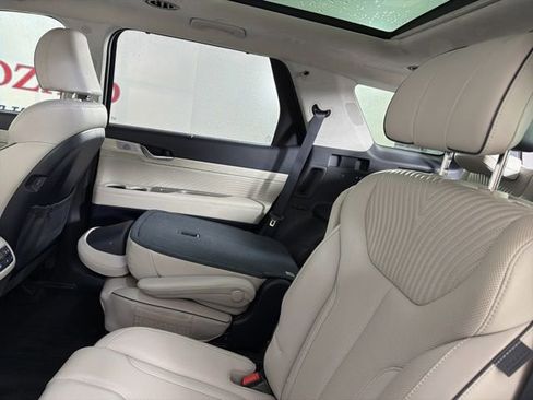 Used 2023 Hyundai Palisade Calligraphy FWD image 11