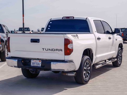 Used 2017 Toyota Tundra SR5 RWD image 4