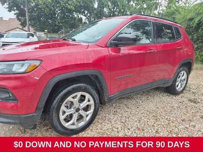 Used 2025 Jeep Compass Latitude w/ Sun & Sound Group