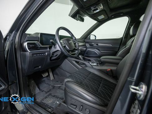 Used 2024 Kia Telluride SX Prestige X-Line AWD/4WD image 11