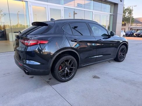Used 2020 Alfa Romeo Stelvio w/ Nero Edizione image 4