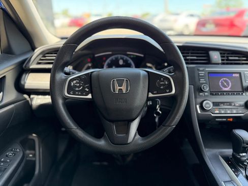 Used 2019 Honda Civic LX image 10