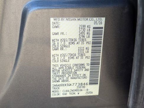 Used 2016 Nissan Frontier SV image 27