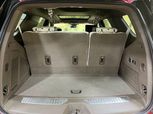 Used 2025 GMC Yukon Denali w/ Denali Reserve Package image 29