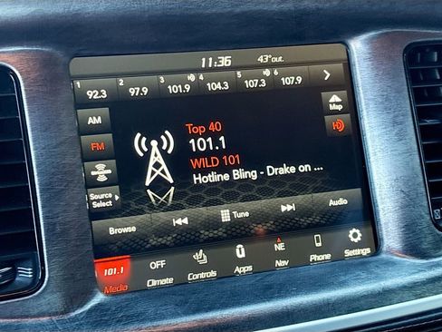 Used 2023 Dodge Charger Scat Pack w/ Daytona Edition Group image 15