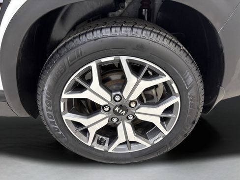 Used 2021 Kia Seltos EX AWD/4WD image 10