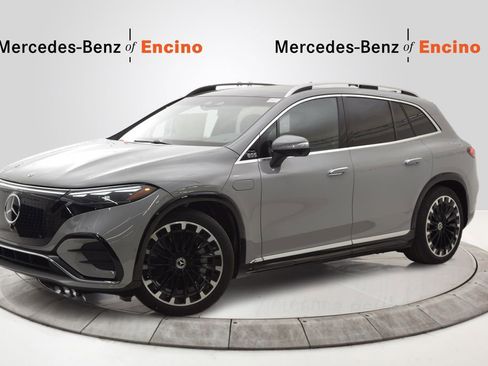 New 2026 Mercedes-Benz EQS 550 4MATIC SUV image 1