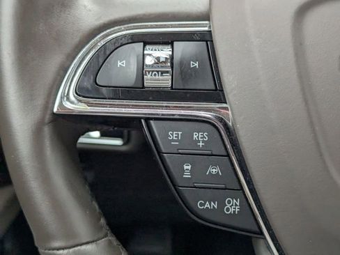 Used 2022 Lincoln Nautilus Reserve w/ Equipment Group 201A image 27