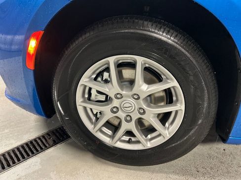 New 2026 Chrysler Pacifica Select image 9