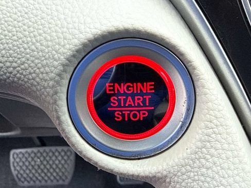 Used 2018 Honda Accord Touring image 27