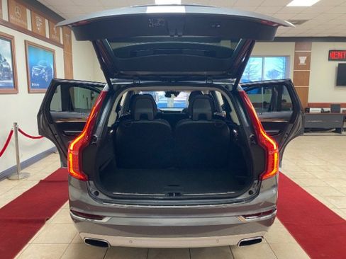 Used 2018 Volvo XC90 T6 Inscription w/ Convenience Package image 19