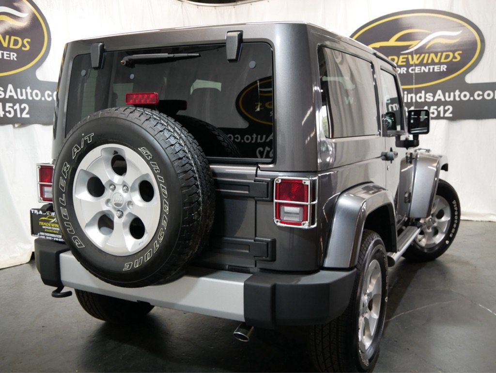 Used 2014 Jeep Wrangler Sahara AWD/4WD image 10