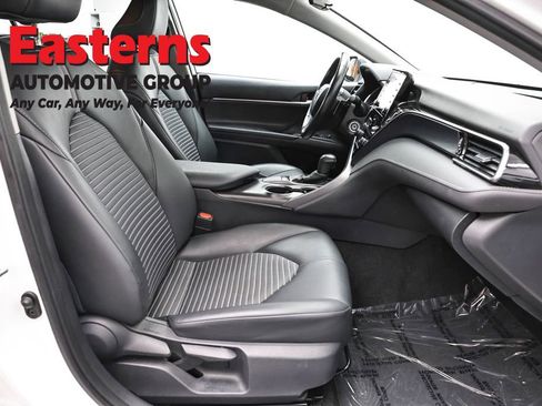 Used 2024 Toyota Camry SE FWD image 23