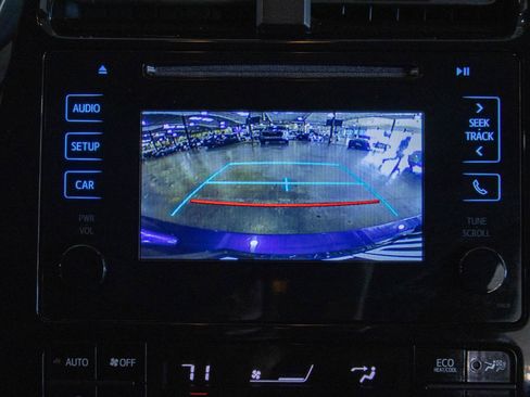 Used 2016 Toyota Prius Two image 6