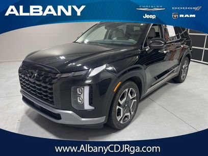 Used 2023 Hyundai Palisade Limited w/ Cargo Package