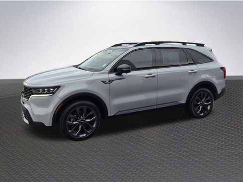 Used 2023 Kia Sorento SX Prestige image 2