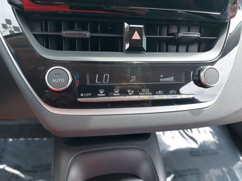 Used 2024 Toyota Corolla LE FWD image 22