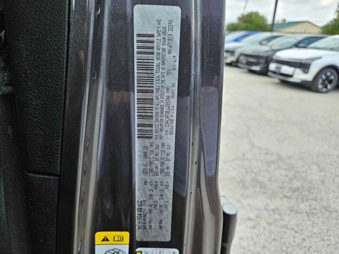 Used 2018 Jeep Wrangler Unlimited Rubicon image 19