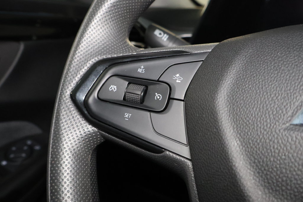 Used 2025 Chevrolet TrailBlazer LT AWD/4WD image 18