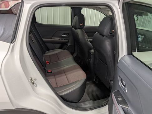 Used 2025 Nissan Kicks SR w/ SR Premium Package AWD/4WD image 26