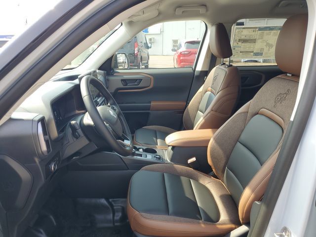 New 2026 Ford Bronco Sport Outer Banks w/ Sasquatch Outer Banks Package AWD/4WD image 14