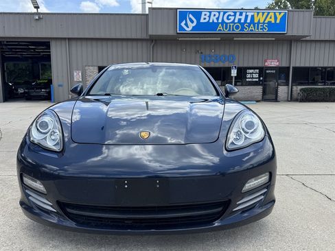 Used 2011 Porsche Panamera 4 AWD/4WD image 4