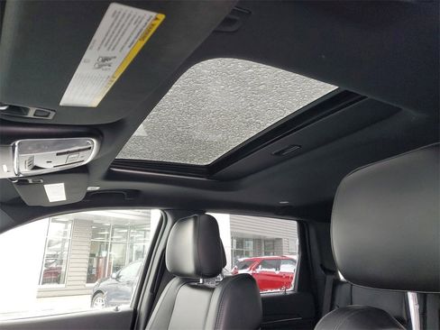 Used 2020 Jeep Grand Cherokee Limited image 10