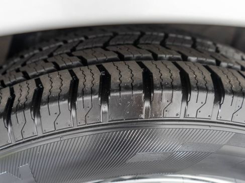 Used 2019 INFINITI QX80 Luxe w/ Proassist Package AWD/4WD image 30