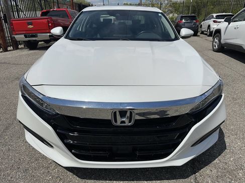 Used 2018 Honda Accord EX-L image 2