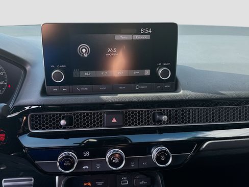 Certified 2024 Honda Civic Sport image 12