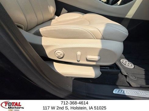 Used 2020 Buick Envision Essence w/ Experience Buick Package AWD/4WD image 20