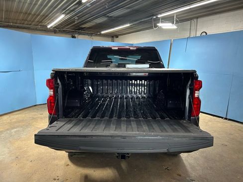 Used 2022 Chevrolet Silverado 1500 Custom Trail Boss AWD/4WD image 11