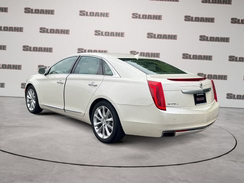 Used 2013 Cadillac XTS Premium AWD/4WD image 3
