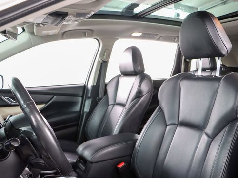 Used 2022 Subaru Ascent Limited w/ Technology Package image 28