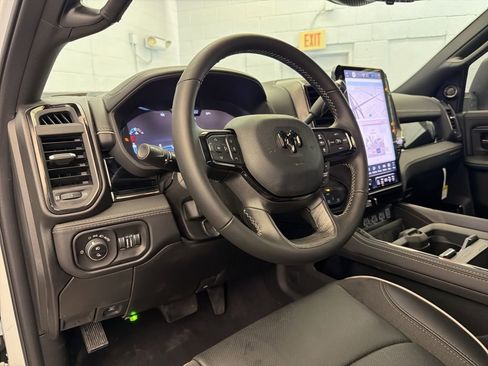 New 2026 RAM 2500 Limited image 22