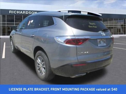 Used 2024 Buick Enclave Premium AWD/4WD image 3