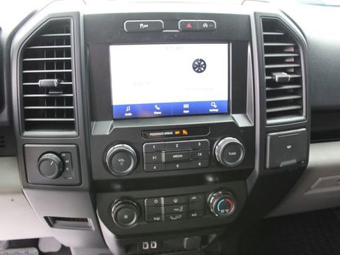 Used 2019 Ford F150 XL w/ Equipment Group 101A Mid AWD/4WD image 17
