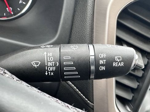 Certified 2023 GMC Acadia Denali w/ Denali Ultimate Package image 23