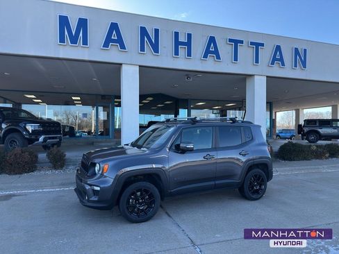 Used 2019 Jeep Renegade Altitude w/ Quick Order Package 22M image 1