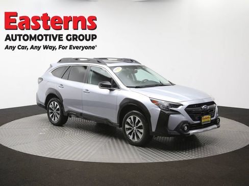 Used 2023 Subaru Outback Limited AWD/4WD image 53