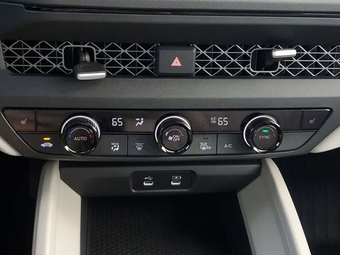 Used 2024 Honda Accord EX image 27