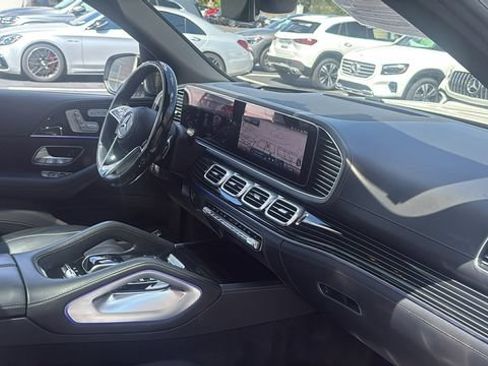 Certified 2024 Mercedes-Benz Maybach GLS 600 4MATIC image 14