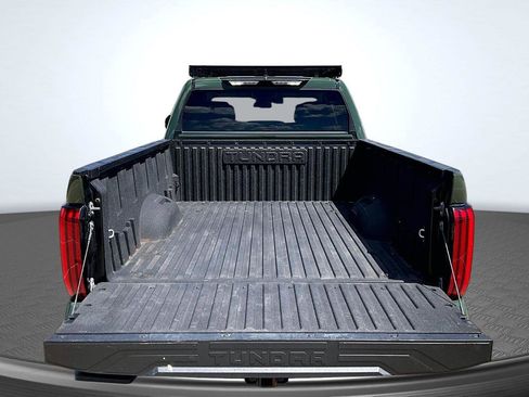 Used 2022 Toyota Tundra SR5 w/ SR5 Convenience Package AWD/4WD image 6