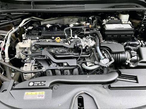 Used 2024 Toyota Corolla LE FWD image 32