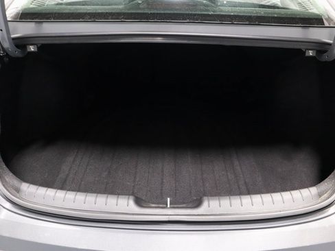 Certified 2024 Hyundai Elantra Limited image 15