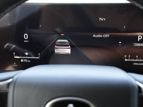 New 2026 INFINITI QX80 Luxe image 12